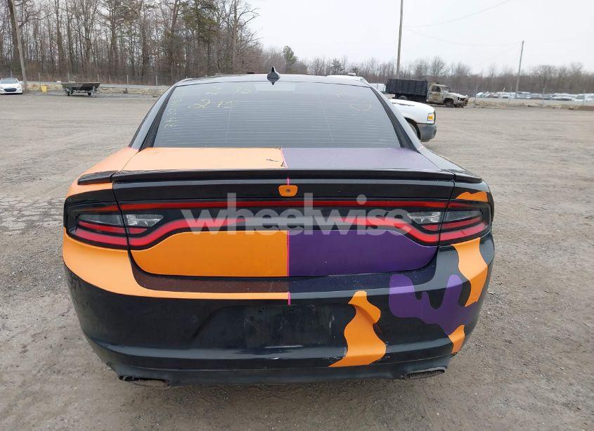 Photo 15 of 2015 Dodge Charger R/T (VIN 2C3CDXCT4FH729921)