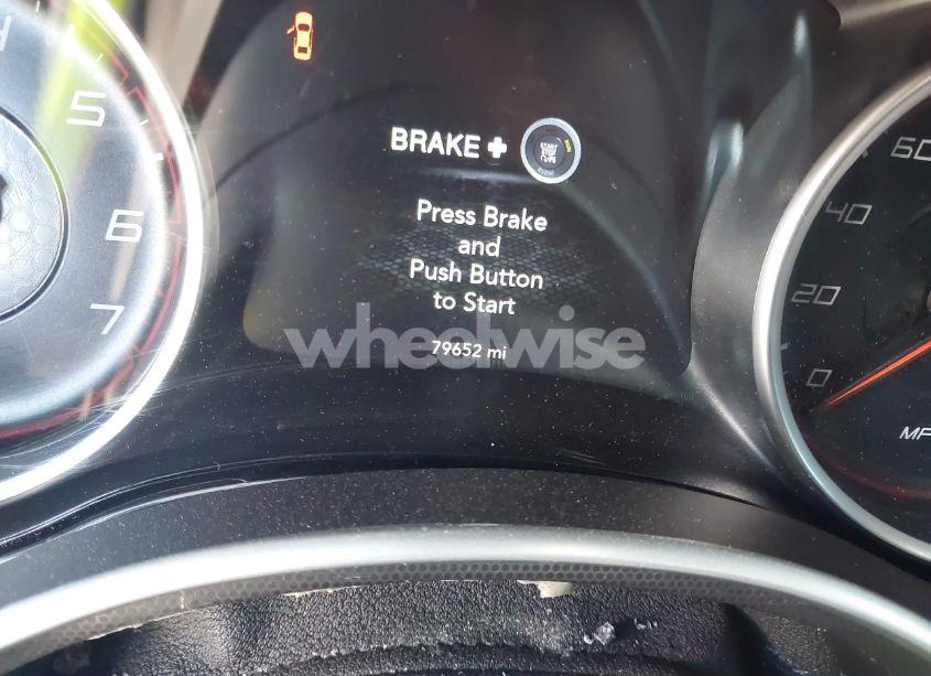 Photo 15 of 2018 Dodge Charger R/T RWD (VIN 2C3CDXCT4JH261021)