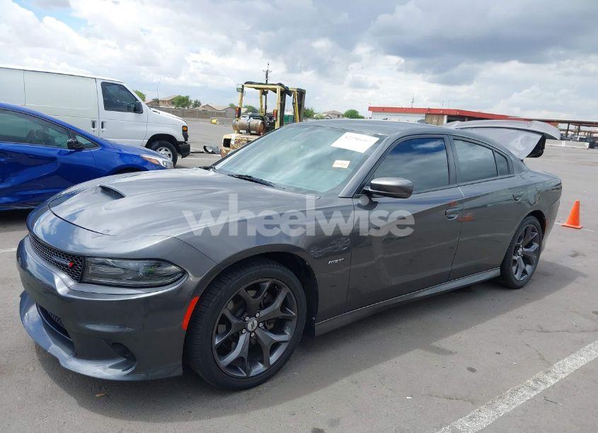 Photo 2 of 2019 Dodge Charger R/T RWD (VIN 2C3CDXCT4KH633149)