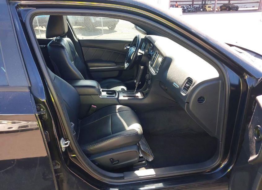 Photo 5 of 2012 Dodge Charger R/T (VIN 2C3CDXCT5CH185943)