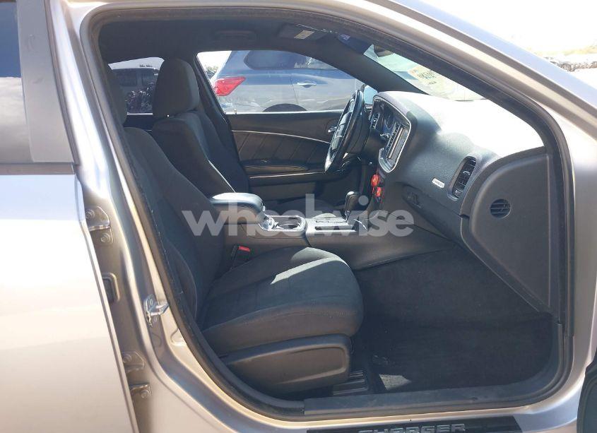 Photo 5 of 2014 Dodge Charger R/T (VIN 2C3CDXCT5EH162939)