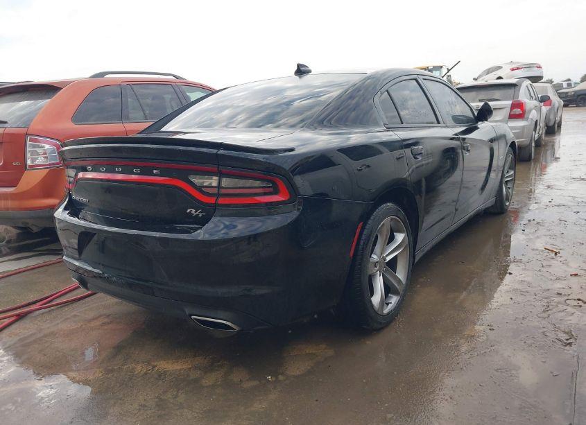 Photo 4 of 2015 Dodge Charger R/T (VIN 2C3CDXCT5FH729281)