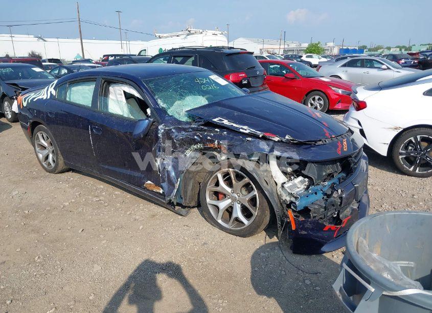 2015 Dodge Charger R/T (VIN 2C3CDXCT5FH820017) main photo