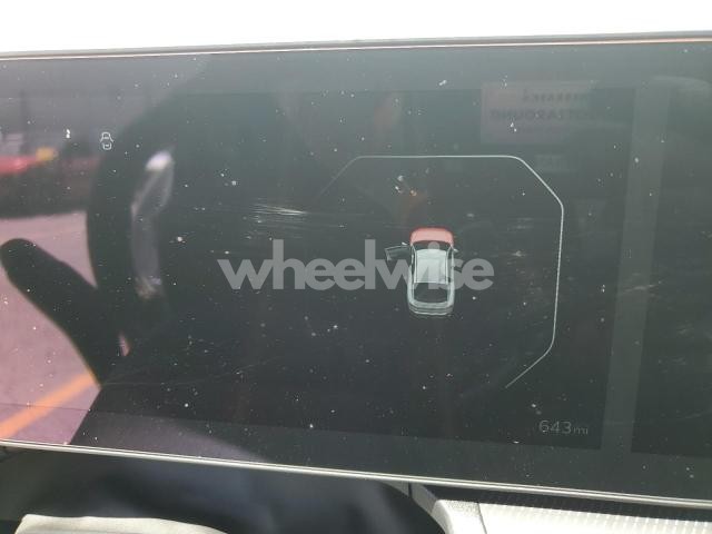 Photo 5 of 2025 KIA K4 GT LINE (VIN 2C3CDXCT5FH928413)