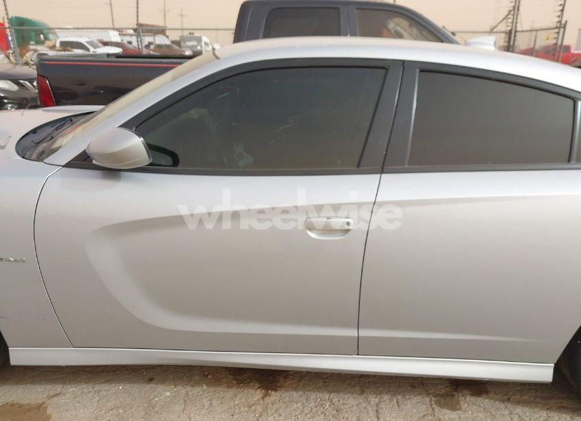 Photo 14 of 2020 Dodge Charger R/T RWD (VIN 2C3CDXCT5LH131252)