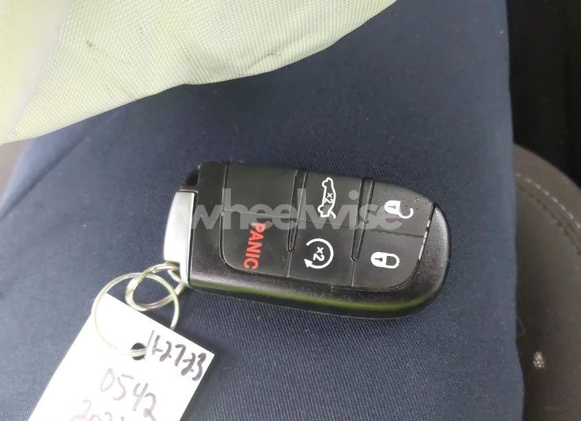 Photo 11 of 2021 Dodge Charger R/T RWD (VIN 2C3CDXCT5MH660542)