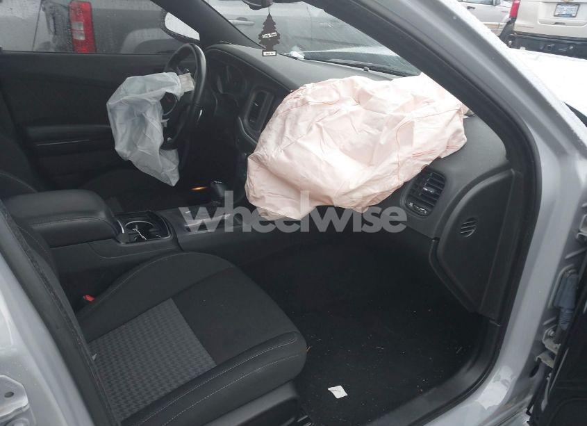 Photo 5 of 2021 Dodge Charger R/T RWD (VIN 2C3CDXCT5MH660542)