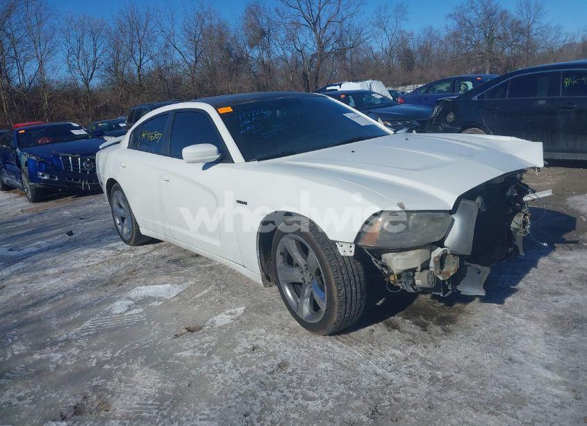 2013 Dodge Charger R/T PLUS (VIN 2C3CDXCT6DH682260) main photo