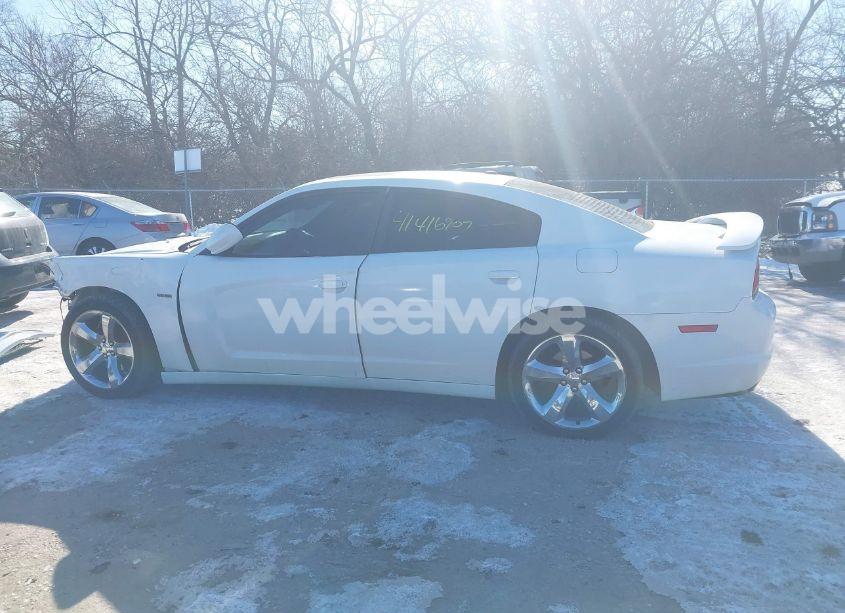Photo 15 of 2013 Dodge Charger R/T PLUS (VIN 2C3CDXCT6DH682260)