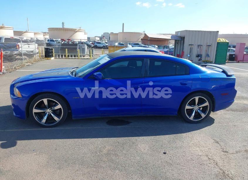 Photo 14 of 2013 Dodge Charger R/T (VIN 2C3CDXCT6DH715161)