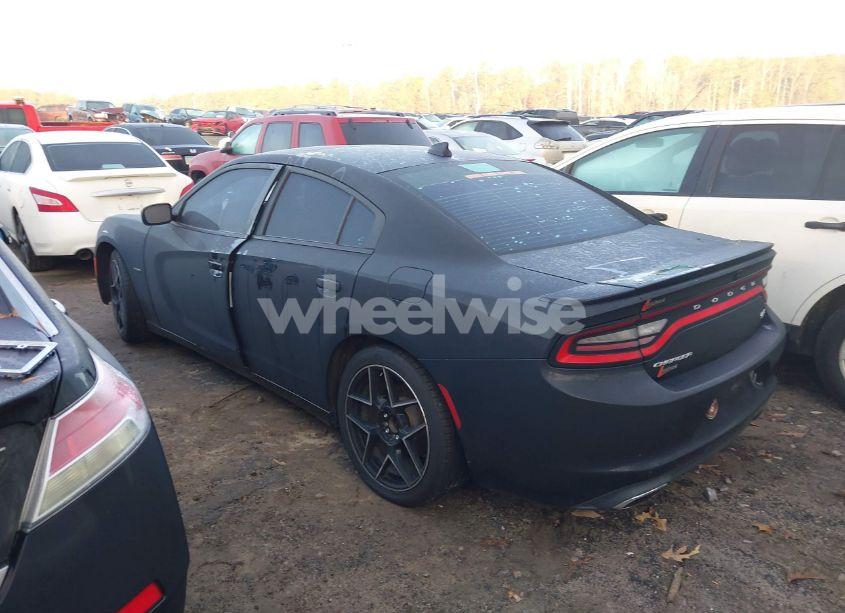 Photo 14 of 2015 Dodge Charger R/T (VIN 2C3CDXCT6FH901656)