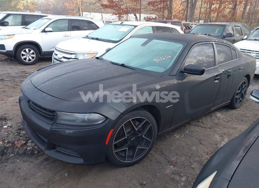 Photo 2 of 2015 Dodge Charger R/T (VIN 2C3CDXCT6FH901656)