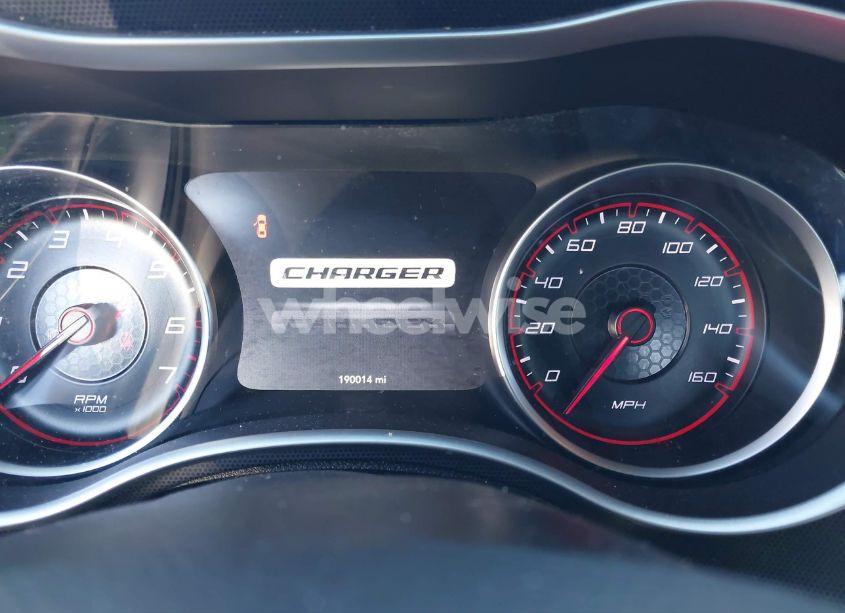 Photo 7 of 2015 Dodge Charger R/T (VIN 2C3CDXCT6FH901656)