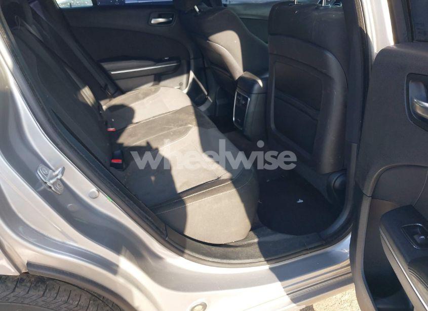 Photo 8 of 2016 Dodge Charger R/T (VIN 2C3CDXCT6GH258162)