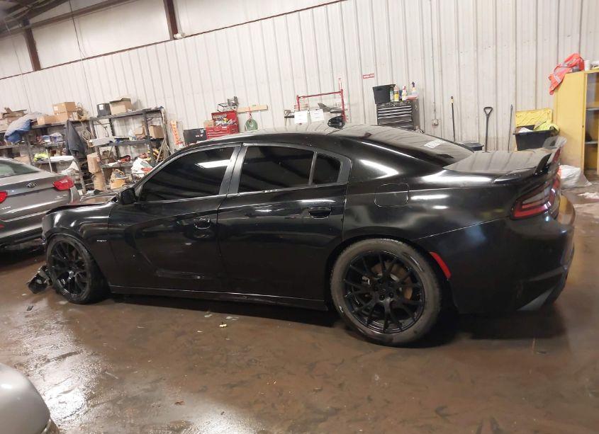 Photo 15 of 2016 Dodge Charger R/T (VIN 2C3CDXCT6GH310499)