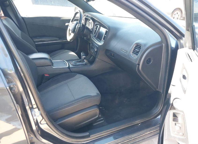 Photo 5 of 2016 Dodge Charger R/T (VIN 2C3CDXCT6GH355524)