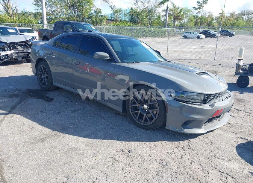 2018 Dodge Charger DAYTONA RWD (VIN 2C3CDXCT6JH164273) main photo