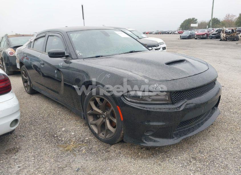 2019 Dodge Charger R/T RWD (VIN 2C3CDXCT6KH737142) main photo