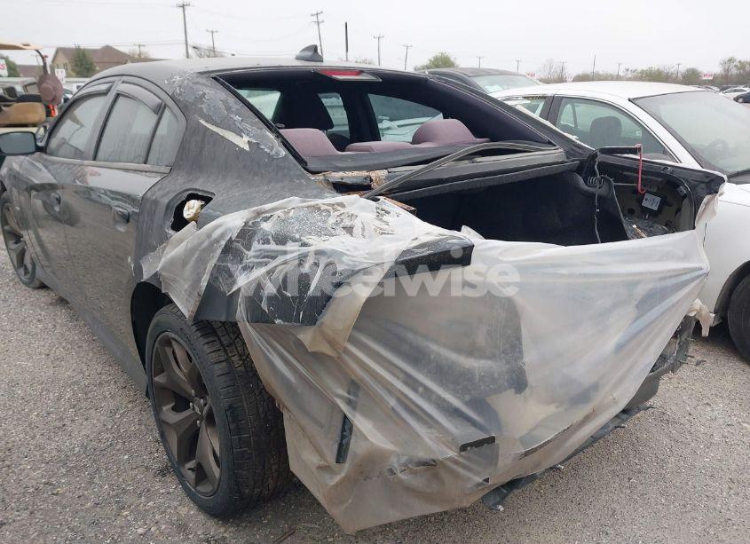 Photo 3 of 2019 Dodge Charger R/T RWD (VIN 2C3CDXCT6KH737142)