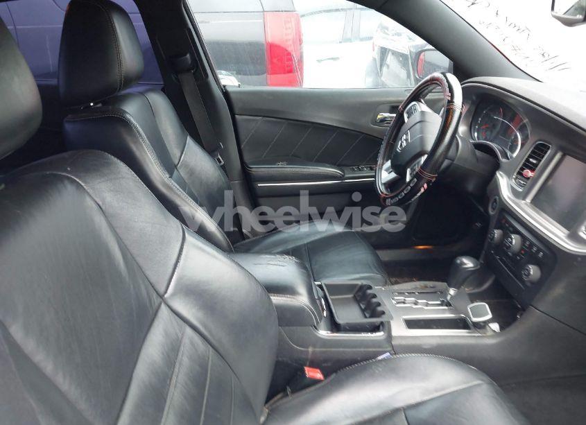 Photo 5 of 2012 Dodge Charger R/T (VIN 2C3CDXCT7CH124156)