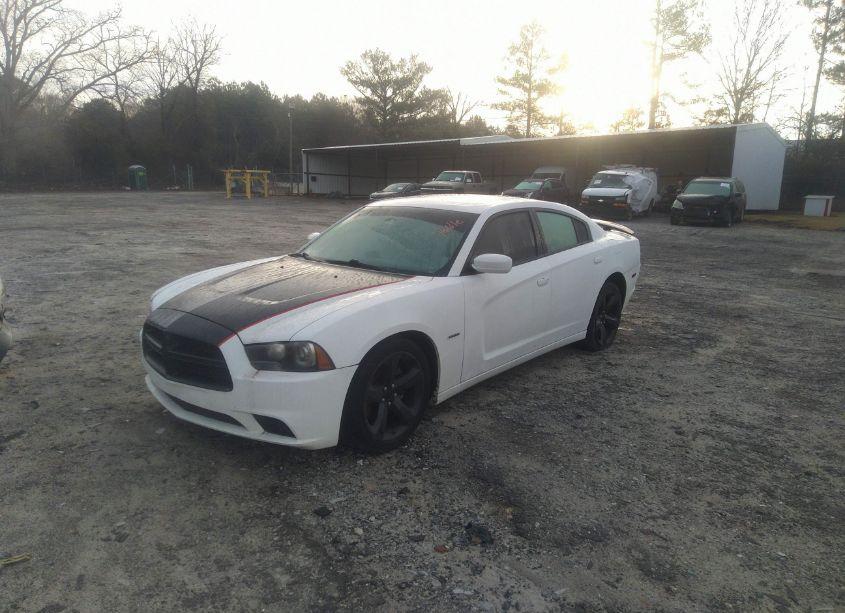 Photo 2 of 2014 Dodge Charger R/T (VIN 2C3CDXCT7EH143938)