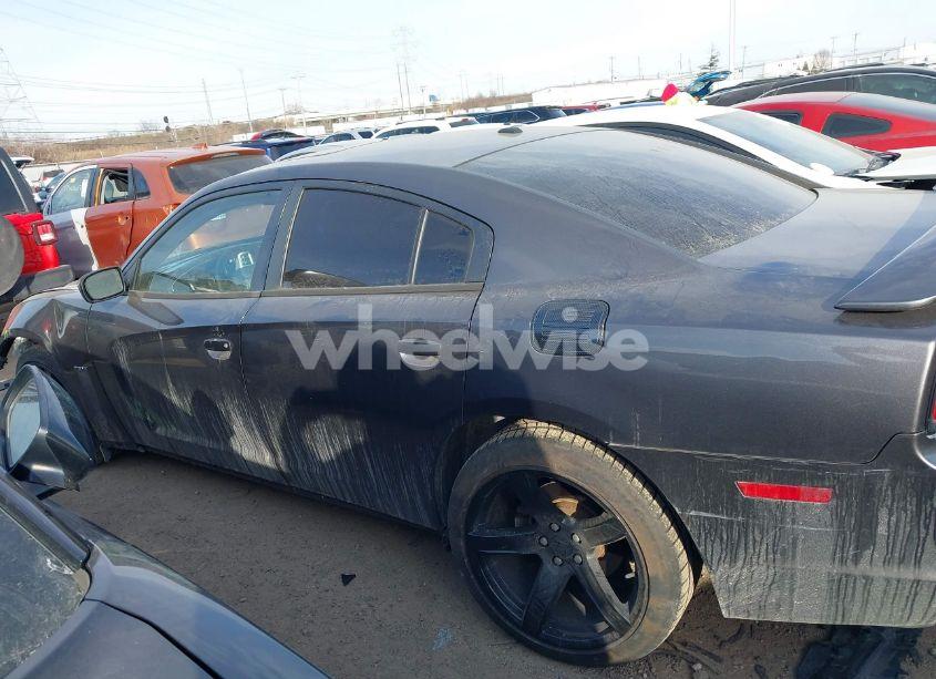 Photo 14 of 2014 Dodge Charger R/T PLUS (VIN 2C3CDXCT7EH214037)