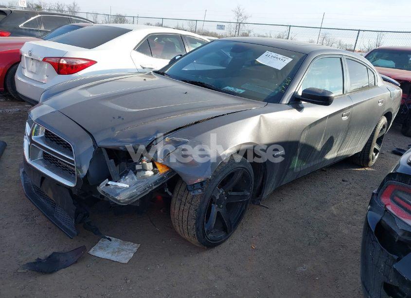 Photo 2 of 2014 Dodge Charger R/T PLUS (VIN 2C3CDXCT7EH214037)