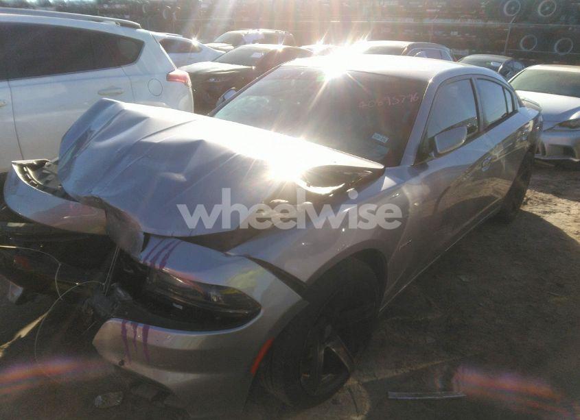 Photo 2 of 2016 Dodge Charger R/T (VIN 2C3CDXCT7GH178336)