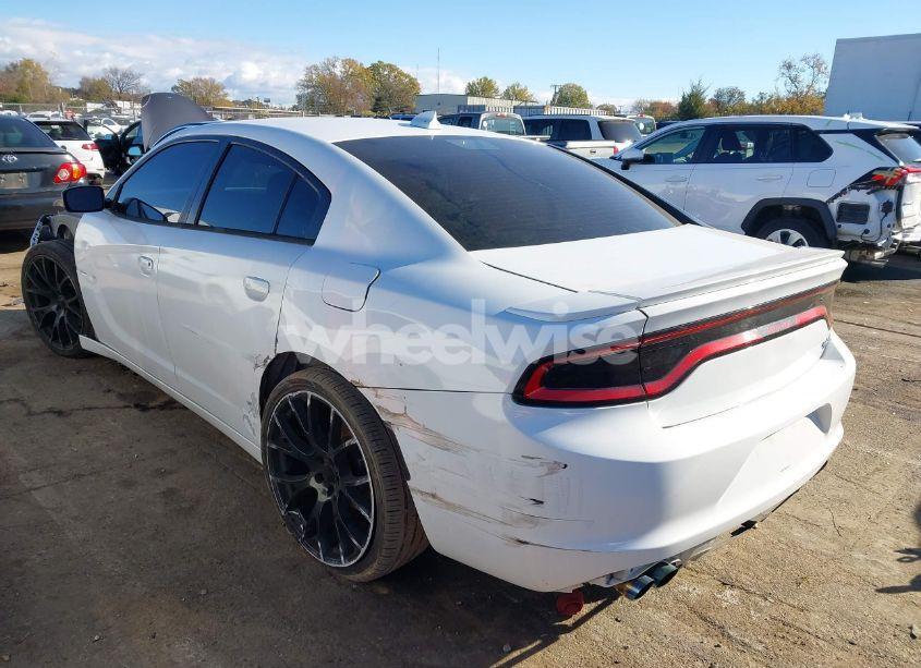 Photo 3 of 2017 Dodge Charger R/T RWD (VIN 2C3CDXCT7HH510518)