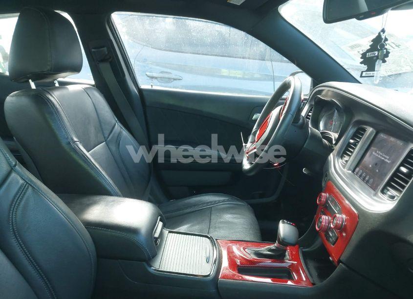 Photo 5 of 2017 Dodge Charger R/T RWD (VIN 2C3CDXCT7HH655218)