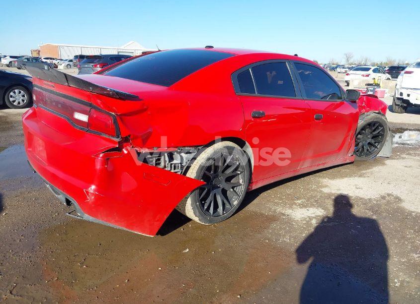 Photo 4 of 2014 Dodge Charger R/T (VIN 2C3CDXCT8EH162630)