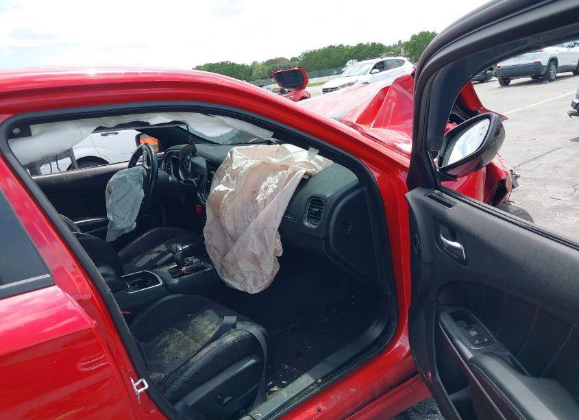 Photo 5 of 2016 Dodge Charger ROAD/TRACK (VIN 2C3CDXCT8GH154790)