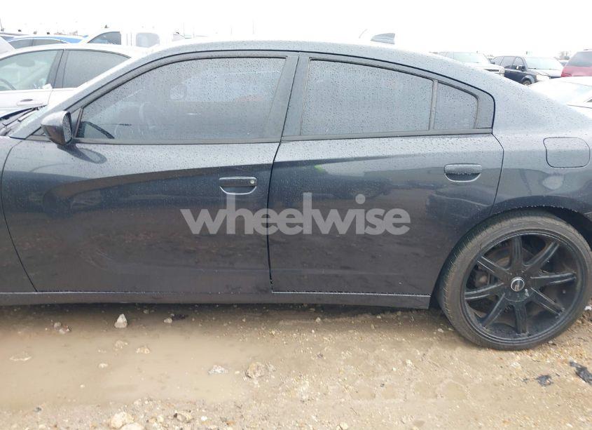 Photo 14 of 2016 Dodge Charger R/T (VIN 2C3CDXCT8GH222442)