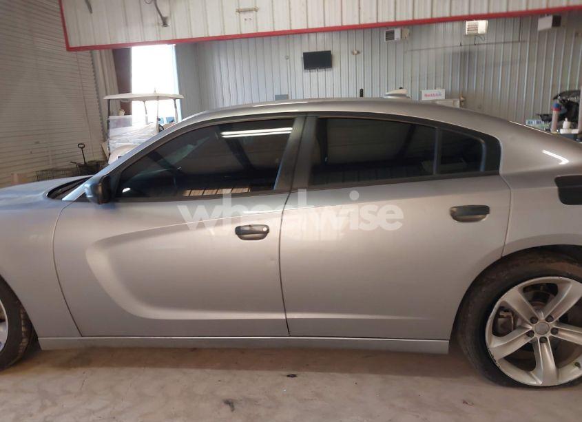 Photo 15 of 2016 Dodge Charger R/T (VIN 2C3CDXCT8GH226636)