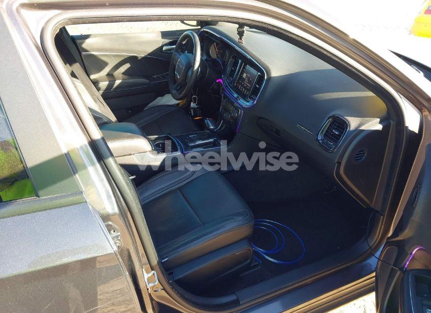 Photo 5 of 2017 Dodge Charger R/T RWD (VIN 2C3CDXCT8HH575541)