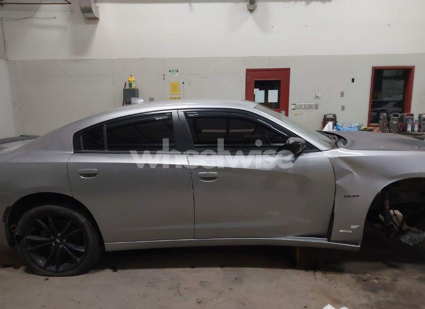 Photo 13 of 2018 Dodge Charger R/T RWD (VIN 2C3CDXCT8JH263502)