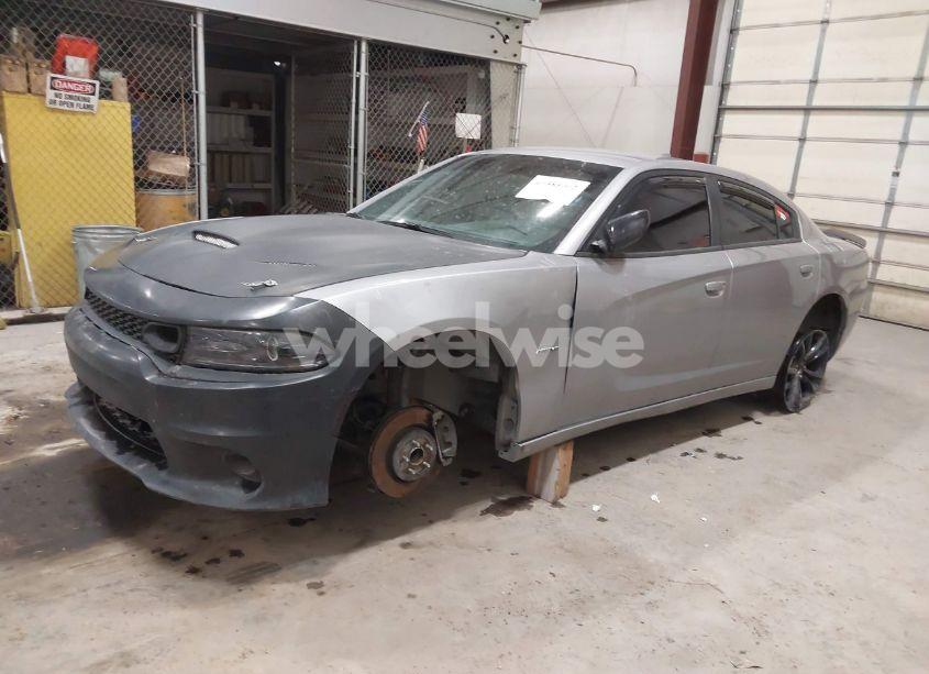 Photo 2 of 2018 Dodge Charger R/T RWD (VIN 2C3CDXCT8JH263502)