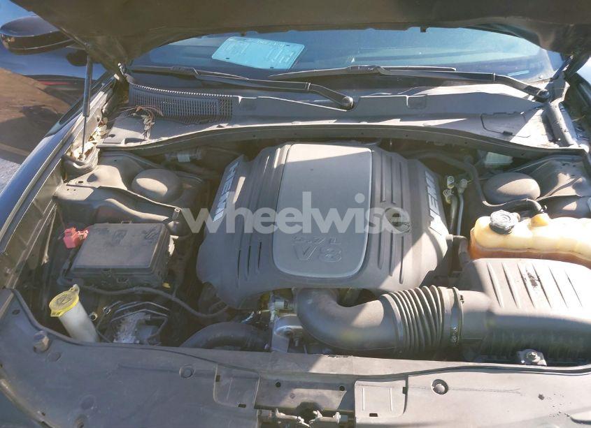 Photo 10 of 2019 Dodge Charger R/T RWD (VIN 2C3CDXCT8KH550145)