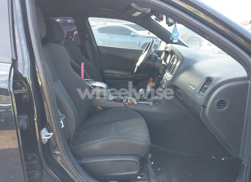 Photo 5 of 2019 Dodge Charger R/T RWD (VIN 2C3CDXCT8KH550145)