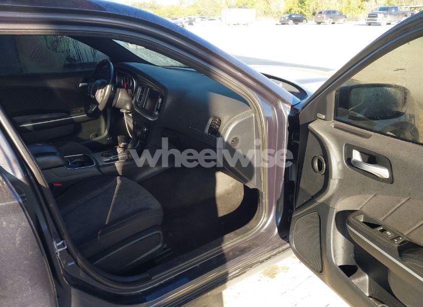 Photo 5 of 2016 Dodge Charger R/T (VIN 2C3CDXCT9GH227259)