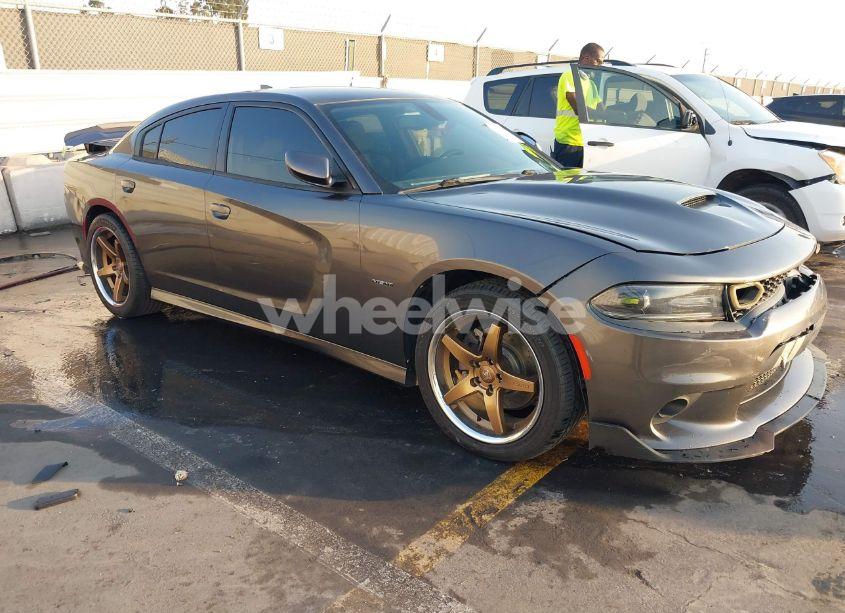 2019 Dodge Charger R/T (VIN 2C3CDXCT9KH630280) main photo