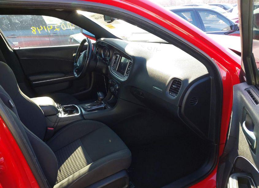 Photo 5 of 2019 Dodge Charger R/T RWD (VIN 2C3CDXCT9KH742948)