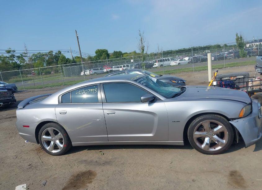 Photo 13 of 2014 Dodge Charger R/T (VIN 2C3CDXCTXEH116202)