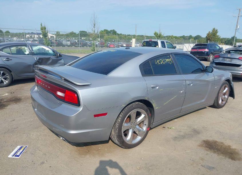 Photo 4 of 2014 Dodge Charger R/T (VIN 2C3CDXCTXEH116202)