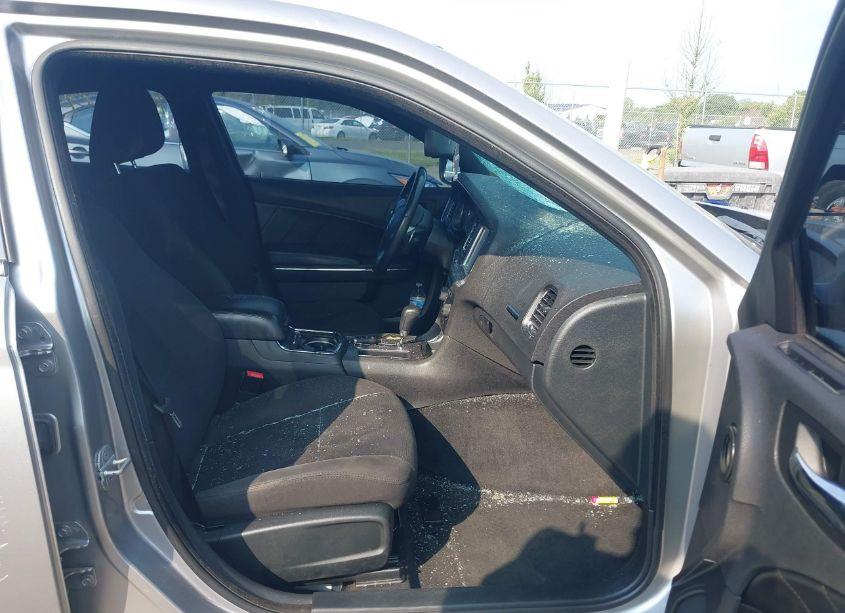 Photo 5 of 2014 Dodge Charger R/T (VIN 2C3CDXCTXEH116202)