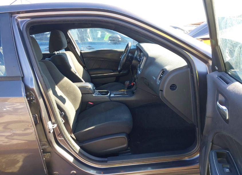 Photo 5 of 2014 Dodge Charger R/T (VIN 2C3CDXCTXEH124008)