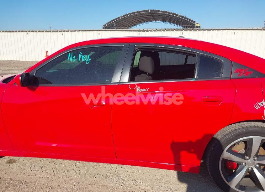 Photo 15 of 2014 Dodge Charger R/T (VIN 2C3CDXCTXEH368547)