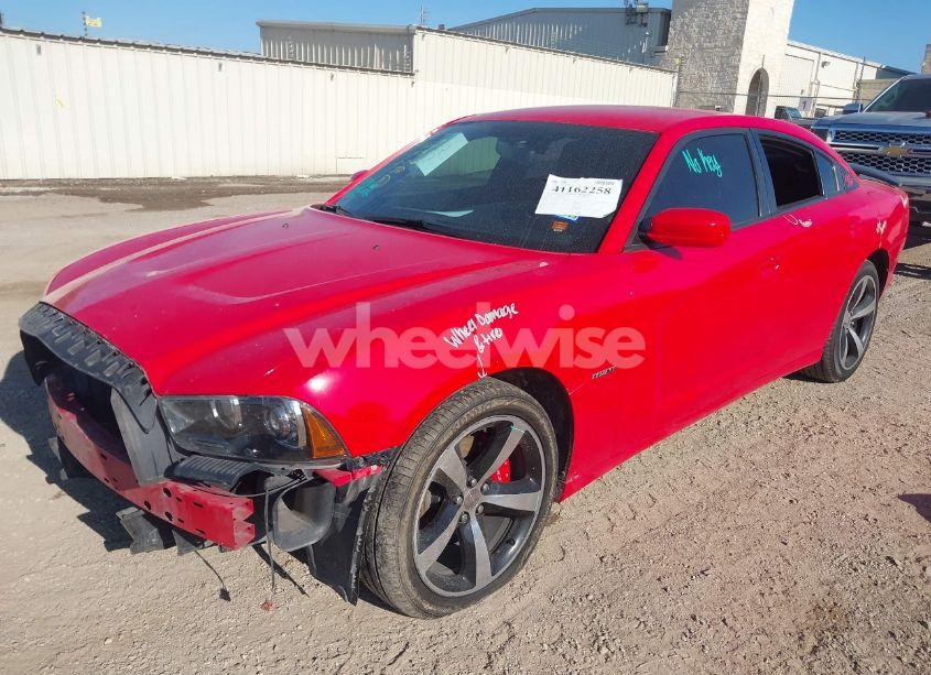 Photo 2 of 2014 Dodge Charger R/T (VIN 2C3CDXCTXEH368547)