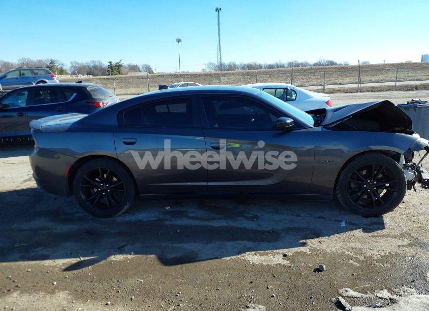 Photo 14 of 2016 Dodge Charger R/T (VIN 2C3CDXCTXGH347331)