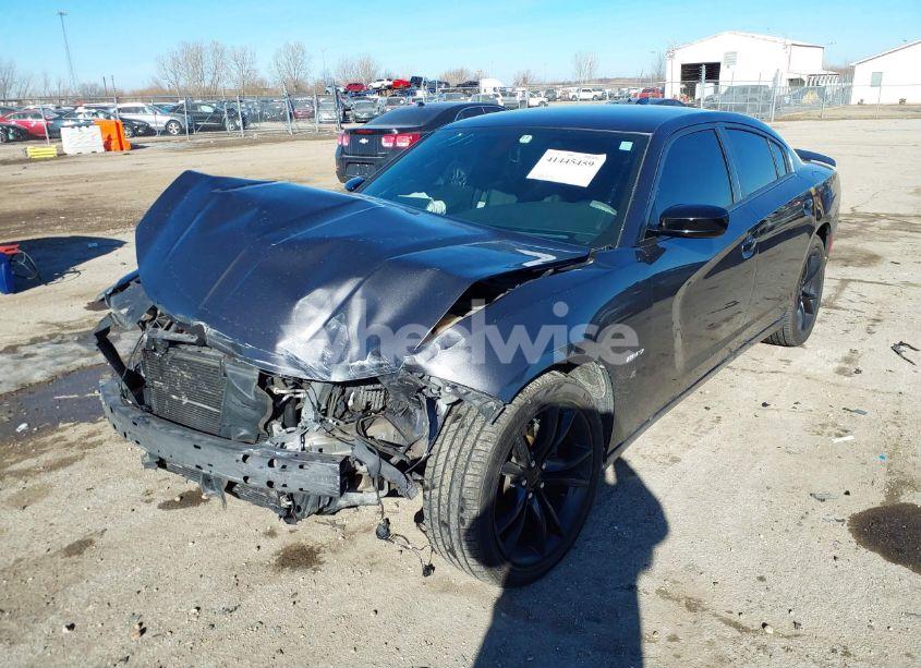 Photo 2 of 2016 Dodge Charger R/T (VIN 2C3CDXCTXGH347331)